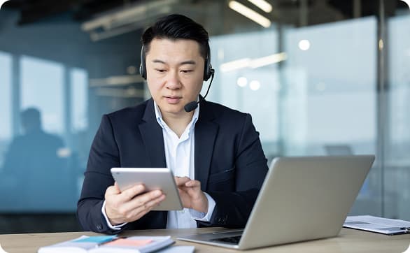 Input of daily reports and work reports by voice